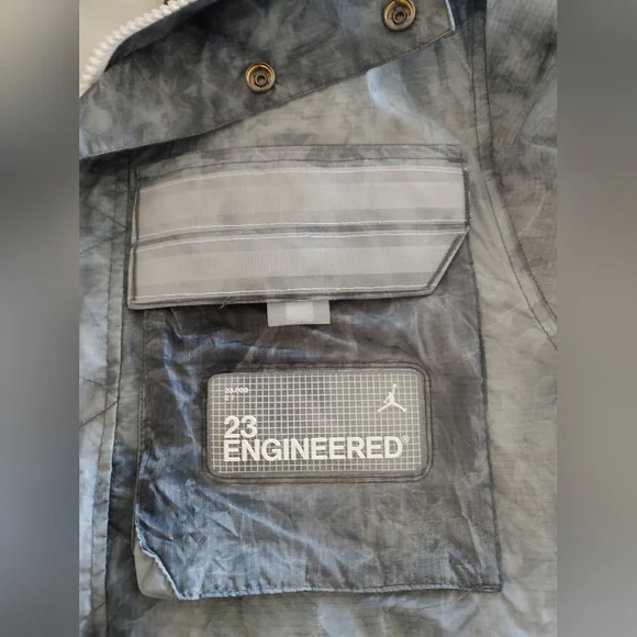 Nike Jordan 23 Engineered printed 2 in 1 Mens parka. Size M - Picture 9 of 10